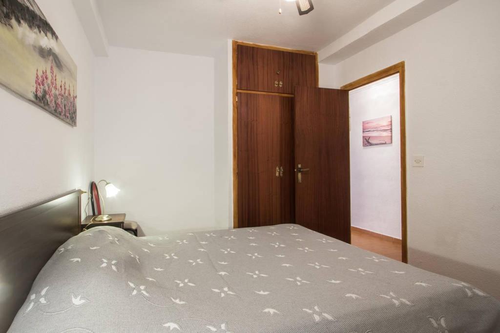 Cozy And Nice Apartment In Sunny Torrevieja Extérieur photo